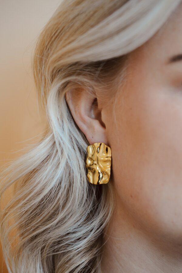 Flat wave earstuds - gold