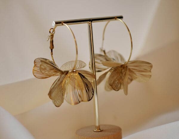 Flower earrings - gold